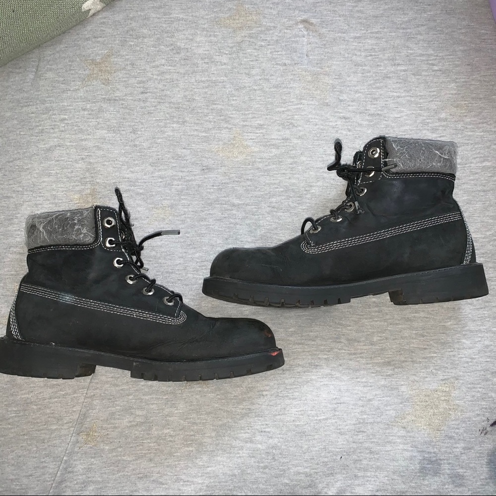 Black Timberlands